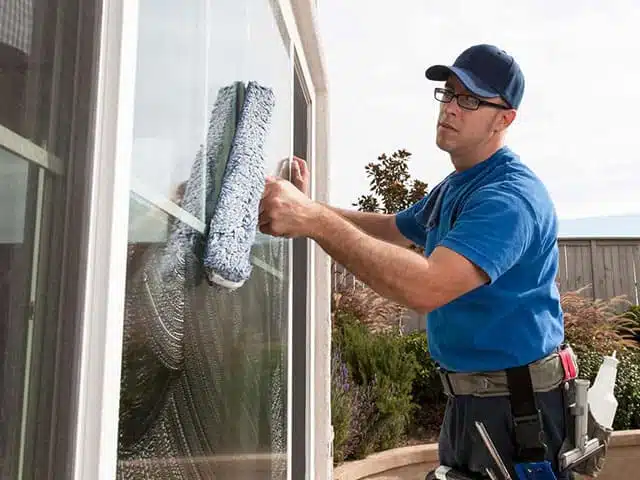 EYP-residential-window-cleaning-1